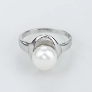 Серебряное кольцо с жемчугом (арт. R31823)