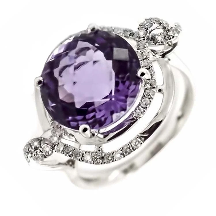 Золота каблучка з діамантами з аметистом (арт. 119697-11.200-1145)