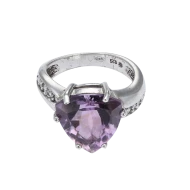 Серебряное Кольцо с аметистом (арт. 2-VRASK01170-Ам)