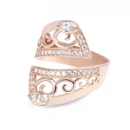 Золота Каблучка з фіанітом (арт. 380061)