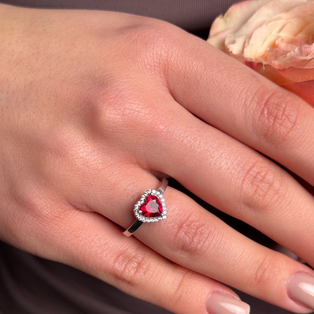 Кольца с рубинами