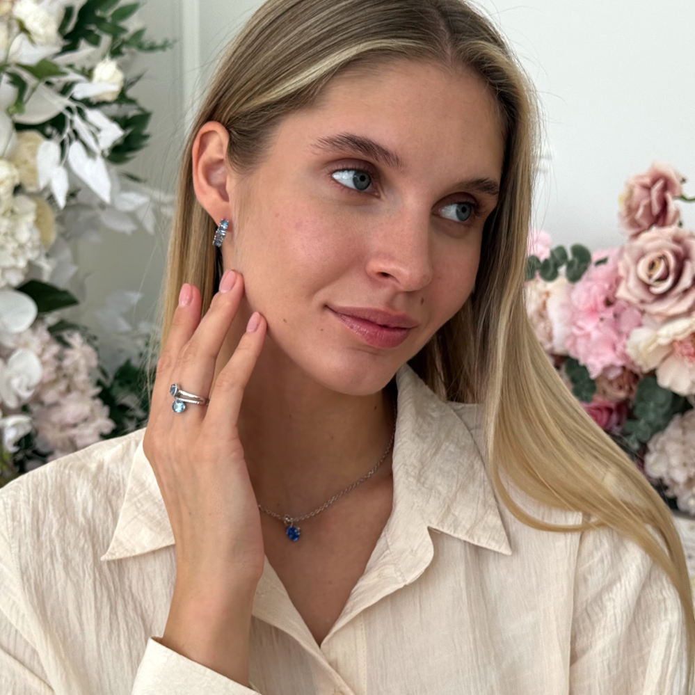 жінка терези